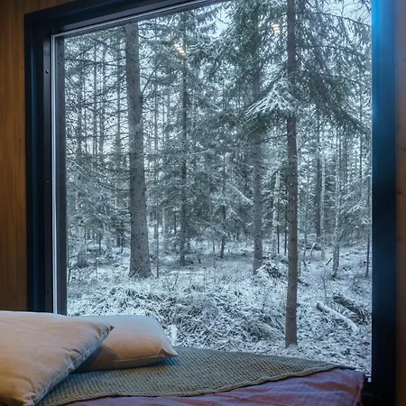 Venejoen Piilo - Paere *